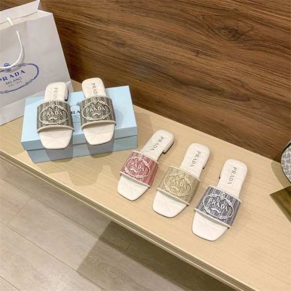 Prada プラダブランド ビーチスリッパ レディース お出かけ用サンダルハイブランド ビーチサンダル女性向けビーサン ミュール サボ ママシューズブランド ローファースリッパ 軽量 225~260cm