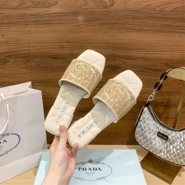 Prada プラダブランド ビーチスリッパ レディース お出かけ用サンダルハイブランド ビーチサンダル女性向けビーサン ミュール サボ ママシューズブランド ローファースリッパ 軽量 225~260cm
