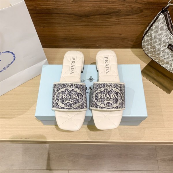 Prada プラダブランド ビーチスリッパ レディース お出かけ用サンダルハイブランド ビーチサンダル女性向けビーサン ミュール サボ ママシューズブランド ローファースリッパ 軽量 225~260cm