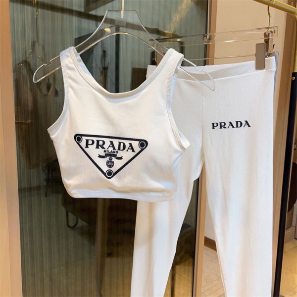 Prada プラダハイブランドヨガウェア上下セット通気性 S - XL ヨガウェア トップス カップ付き ハイウエストヨガパンツ カップ付き 揺れない おしゃれ ホットヨガ ウェア 上下セット レディース ヨガウェア レディース 上下セット レディース ジムウェア
