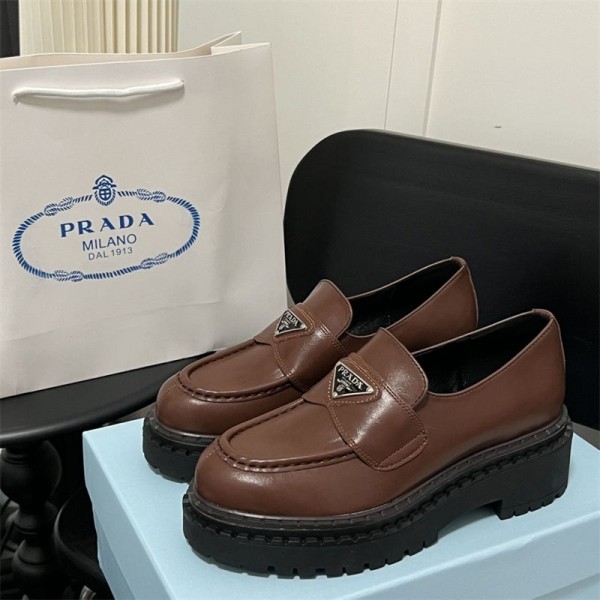 Prada プラダハイブランドローファー レディース ローファー 革靴 225~260cm インナーヒール カジュアルシューズ レディース 厚底 靴 黒 靴 入学式 学生靴 通学 春 夏 秋 冬