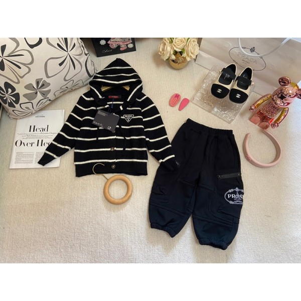 Prada プラダハイブランド 子供服 上下セット カーディガン セーター スウェットパンツ セットアップ 90-150cm ニットパーカー ポケット付き カジュアル 秋冬 キッズ かっこいい