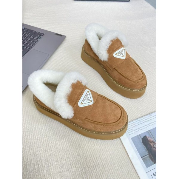 Prada プラダ ブランドレディースローファー 内ボア シューズ 厚底ミュール ファー付き 暖かい スリッポン 防寒 あったか ふわふわ 軽量 冬用シューズ カジュアル 225¬250cm