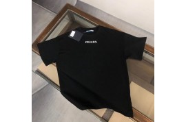 プラダセレブ愛用Ｔシャツ クロムハーツ子供トップス シャネルチェーンバッグ