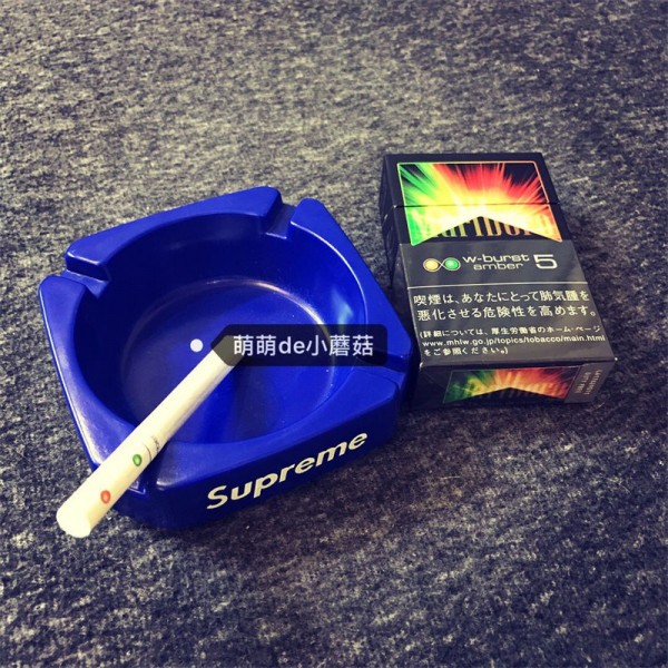 ブランド SUpreme 灰皿 流行り 滑りとめ シュプリームはいざら 屋外 室内 卓上 おしゃれ 灰皿 おしゃれ 大きい 大容量 ファッション
