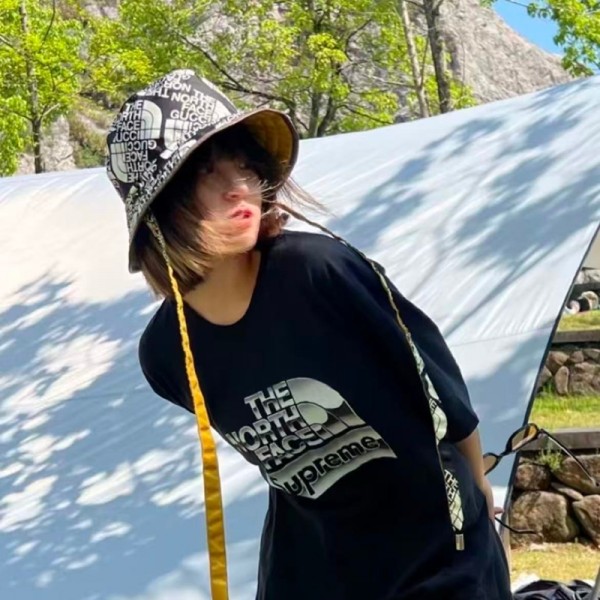 ハイブランドSupreme シュプリーム＆ザノースフェイス半袖tシャツ夏 ブランドtシャツ オーバーサイズ ブランドtシャツ 高品質tシャツ ユニセック S-2XL