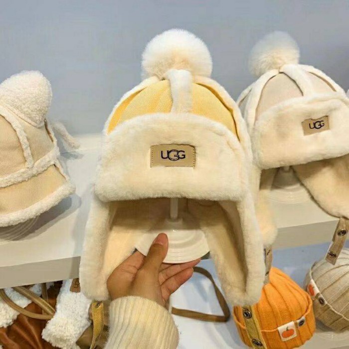 UGGブランド もこもこ帽子かわいい ボア付き ベビー用ハット 耳あてキャップ 暖かい 耳保護付き 帽子 子供用 フライトキャップ 冬 寒さ