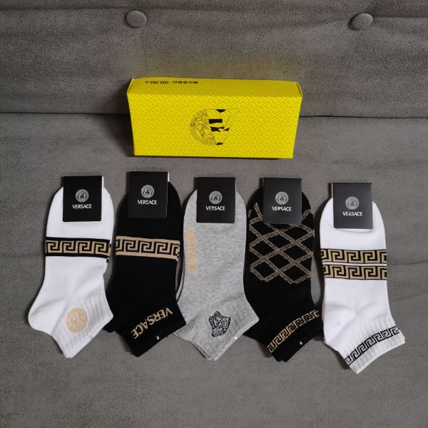 Versace ヴェルサーチハイブランド ソックス 綿製レディース向け 靴下 かわいい浅口ソックス 女の子好き 韓国上質な コットン ソックス くつした
