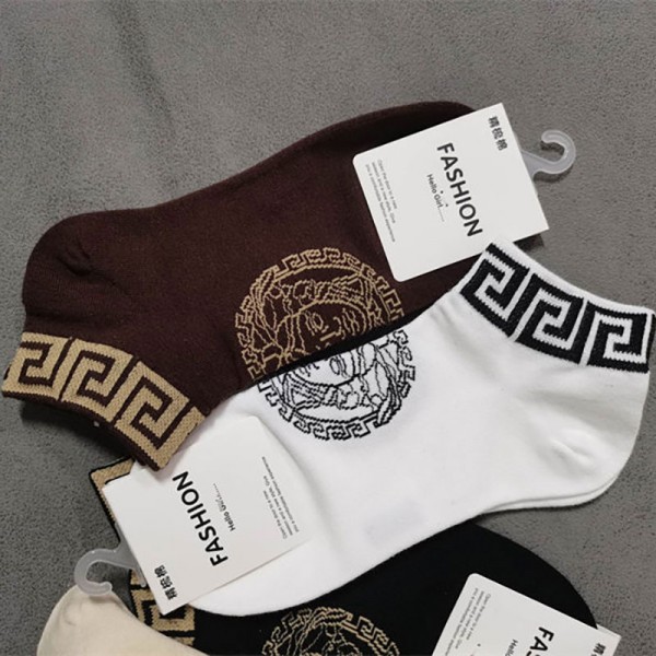 Versace ヴェルサーチハイブランド ソックス 綿製レディース向け 靴下 かわいいコットン 靴下 メンズ 通気性ブランドミドルソックス 高品質