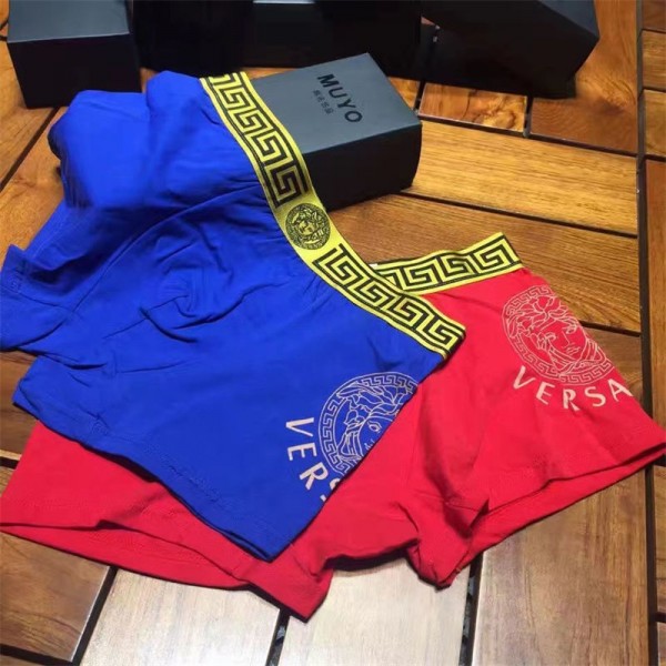 ブランド ヴェルサーチ ボクサーパンツ 高通気性 VERSACE 下着 パンツ メンズ 男性  ローライズ 前閉じ 3D 立体 抗菌 防臭 吸水 速乾 M - 2XL