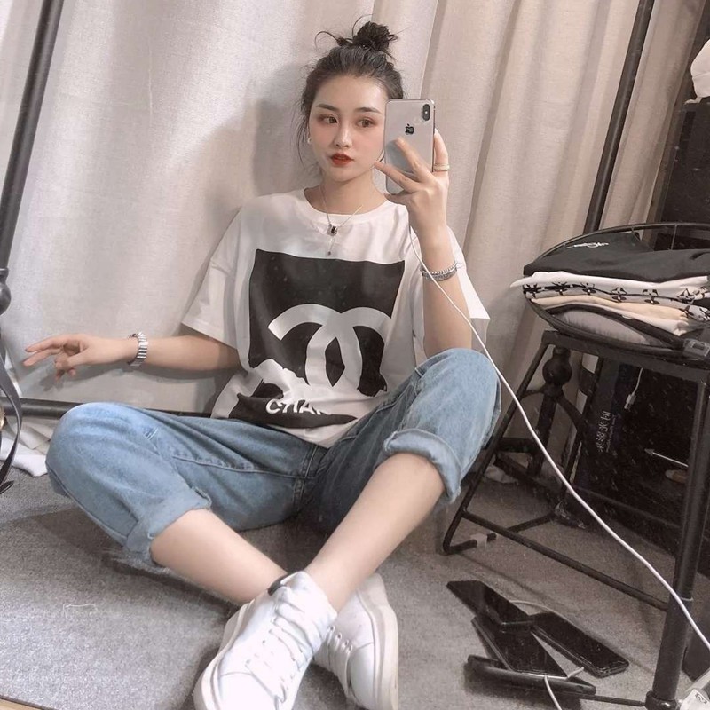 女性ファッションCHANEL T-shirt 黒 白 普段着 大きいサイズ 送料無料