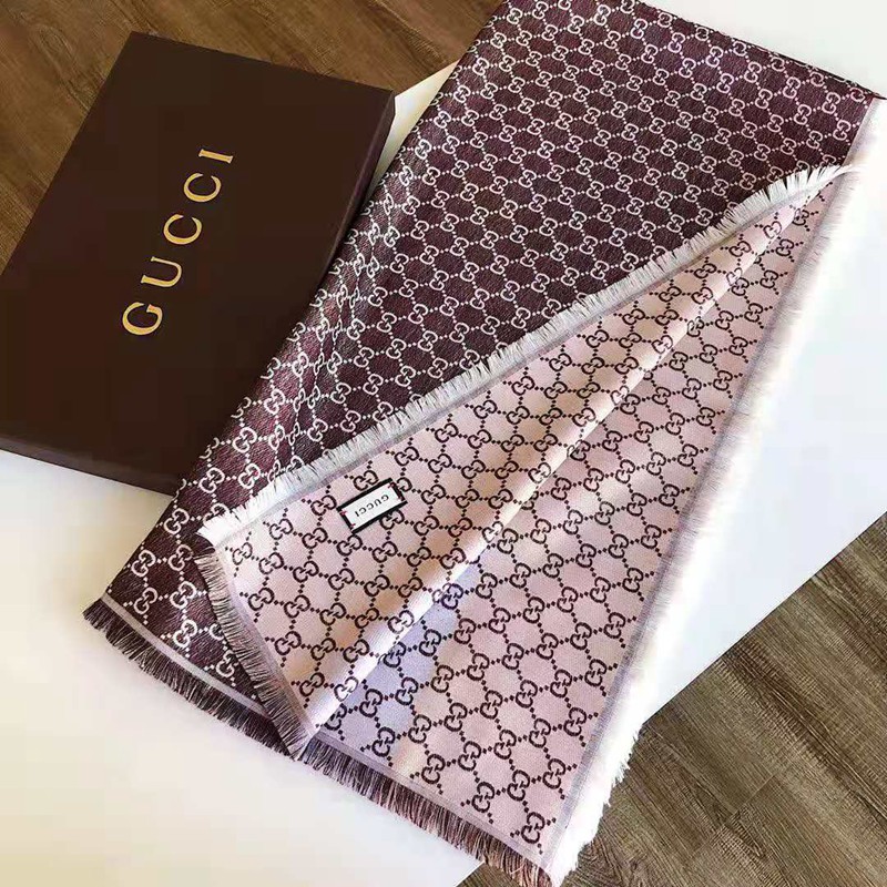 Gucciブランドおしゃれマフラー女性向け肌に優しいソフト