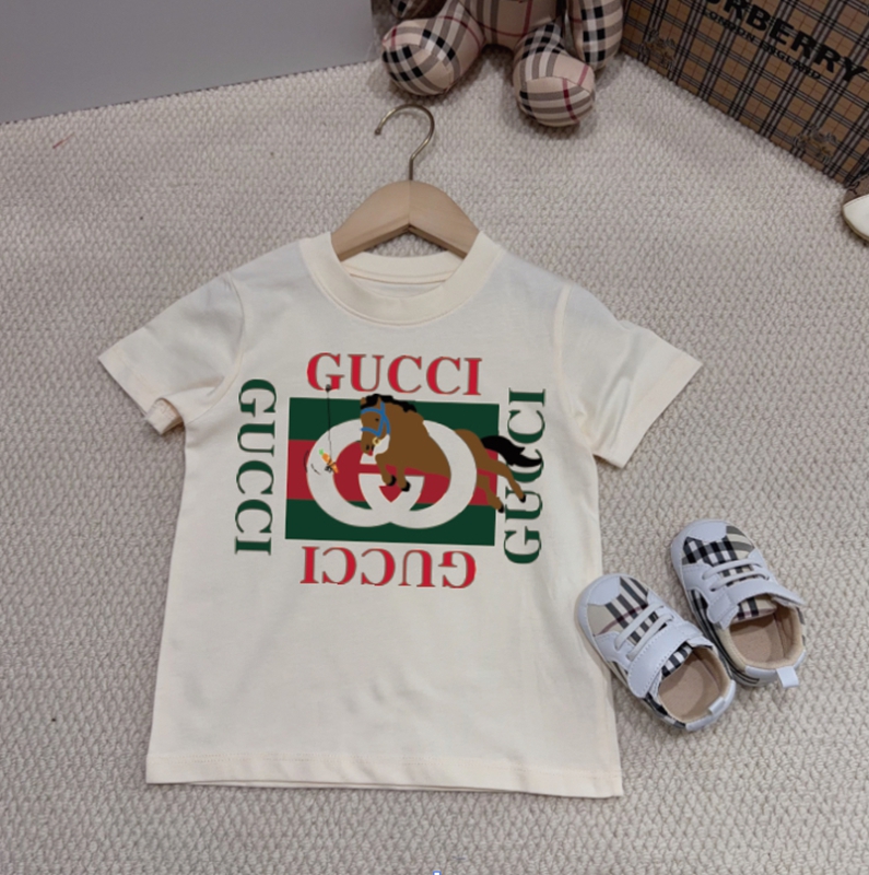 ブランド Gucci子供tシャツ