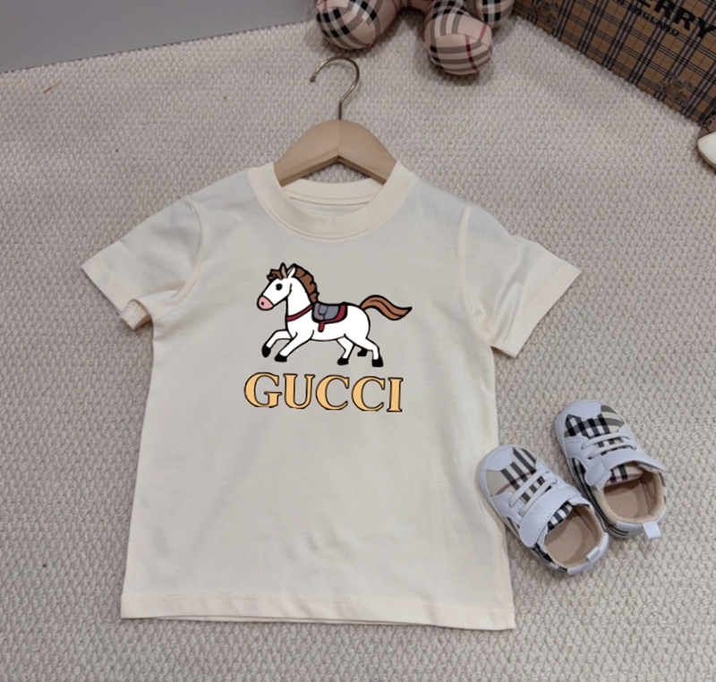 Gucci韓国 tシャツ
