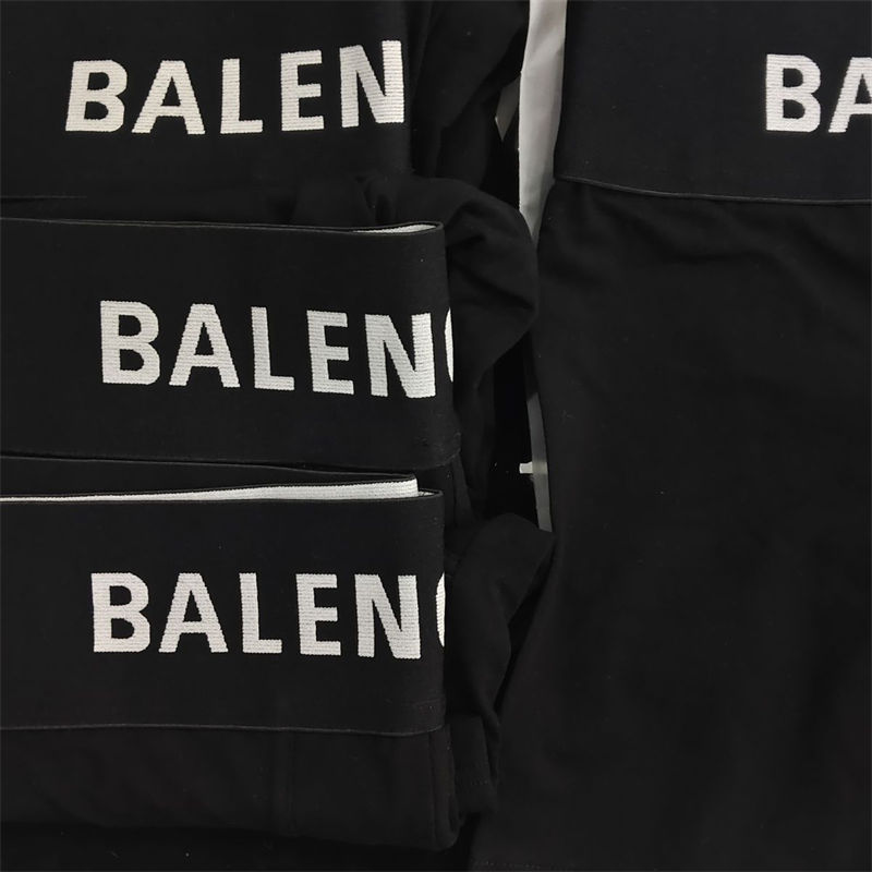 Balenciaga男性用下着