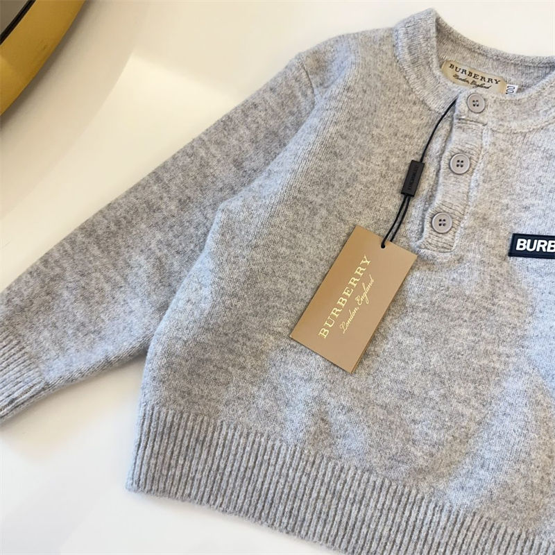 バーバリーキッズニットトップス