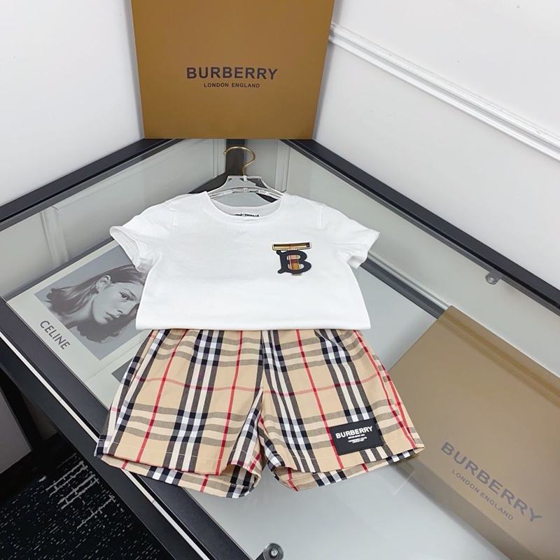 ブランドバーバリーキッズ半袖tシャツ