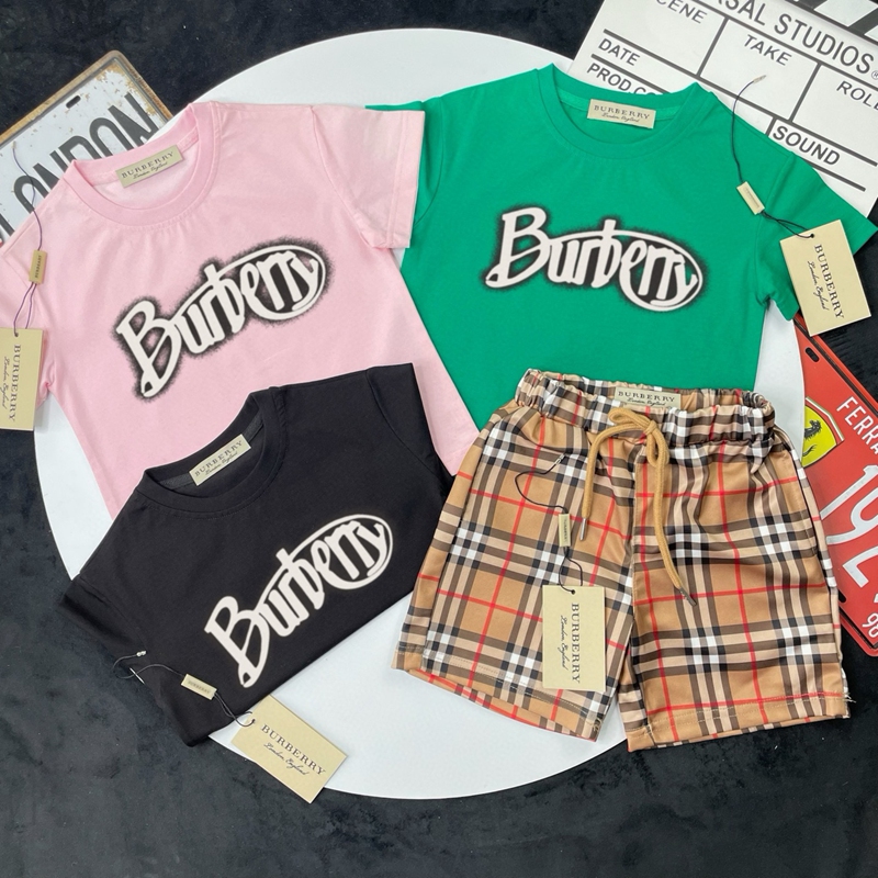 ブランドBurberry キッズ 夏セットアップ 
