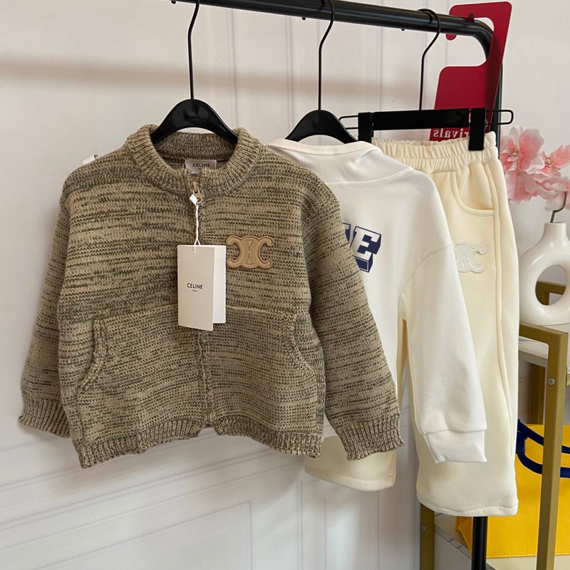 CELINEキッズニットカーディガン