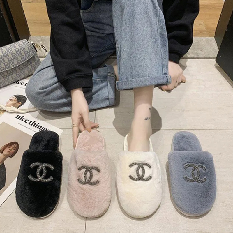 CHANEL シャネル  ルームシューズ　スリッパ　アイコン柄