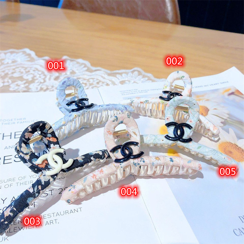 シャネル ブランドヘアクリップ レディース 人気