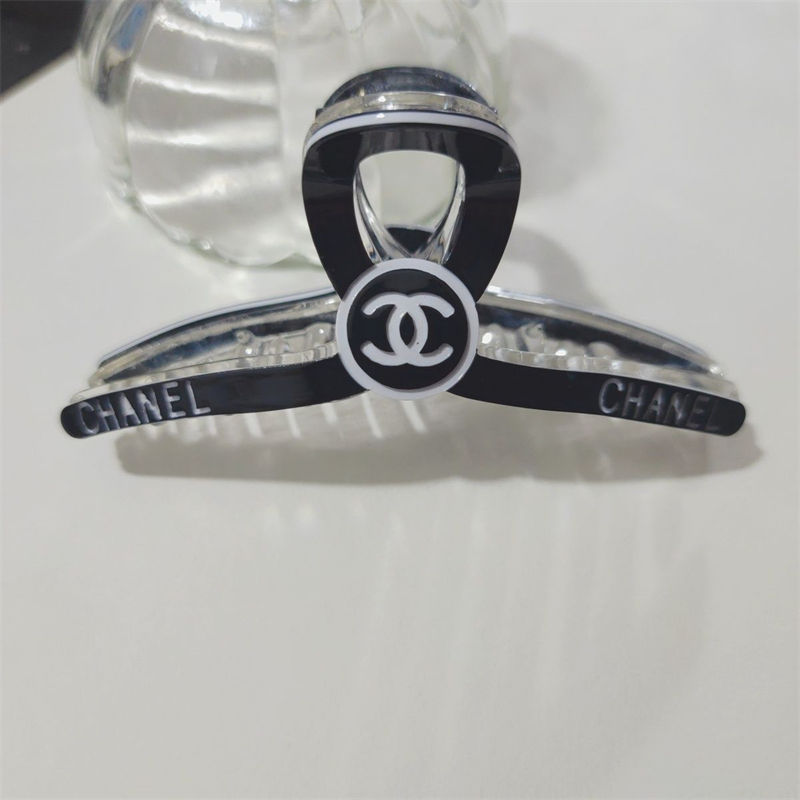 Chanelバナナグリップ