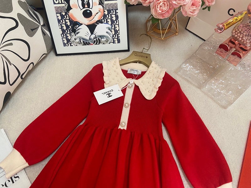 Chanelかわいい女の子のセーター