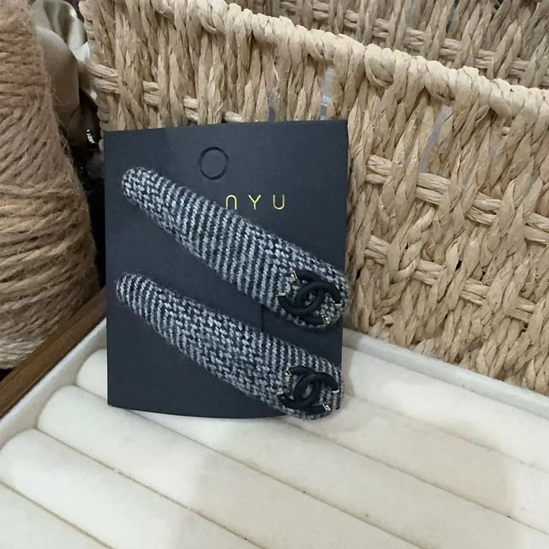 シャネルかわいいヘアクリップハイブランド