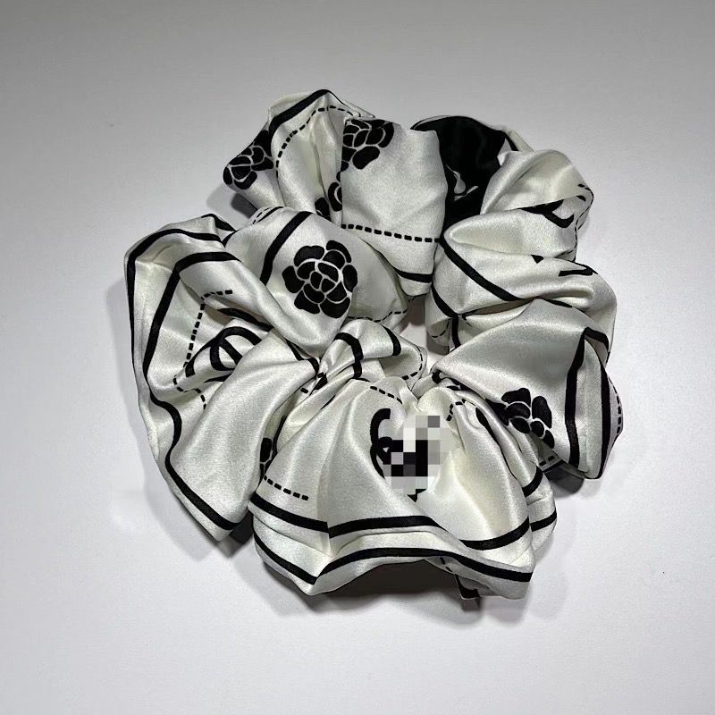 ブランドChanel ヘアバンド