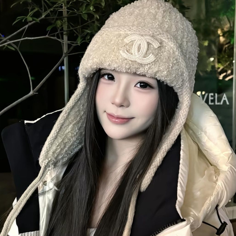 シャネルニット帽子 エレガント