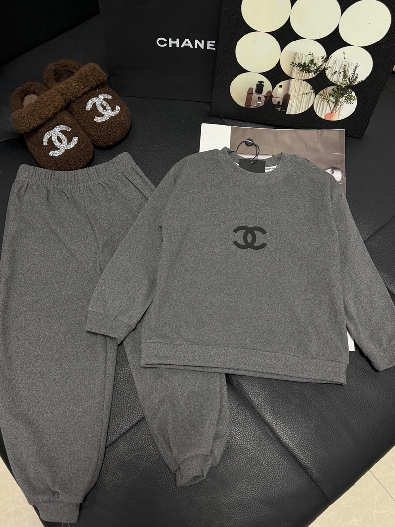 シャネル子供秋冬パジャマ