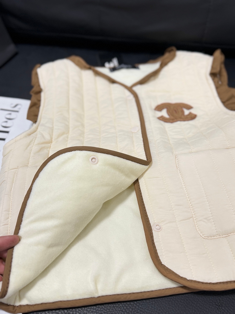 ハイブランド子供ダウンベスト