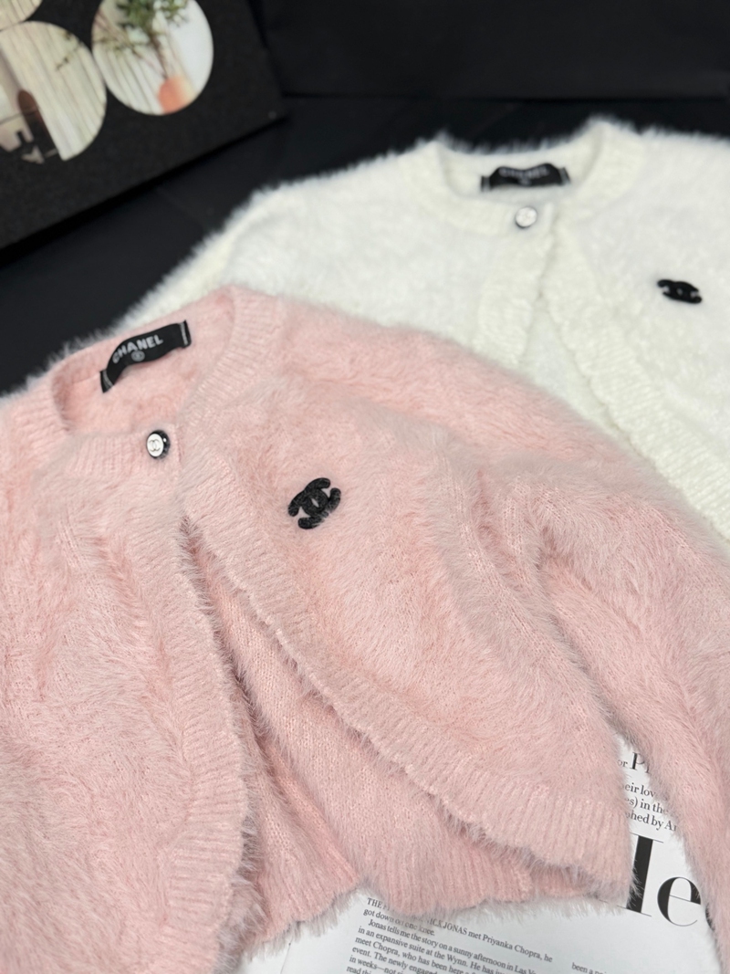 ハイブランドChanelガールズニットコート