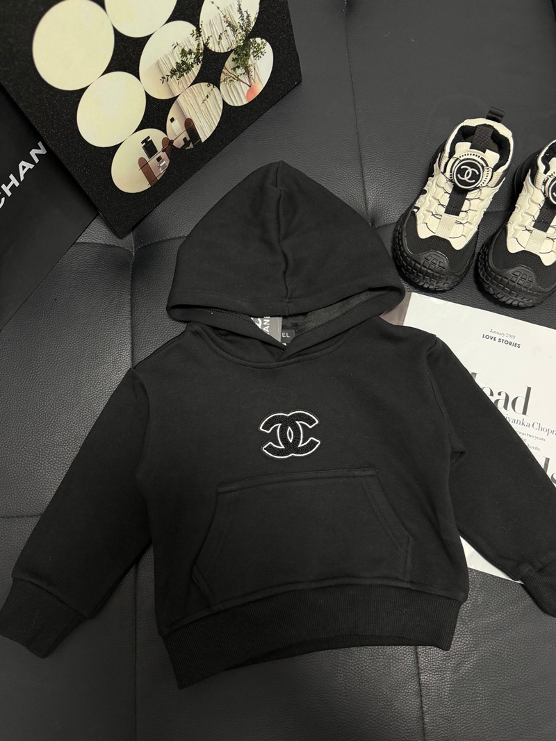 シャネルキッズ長袖トレーナー