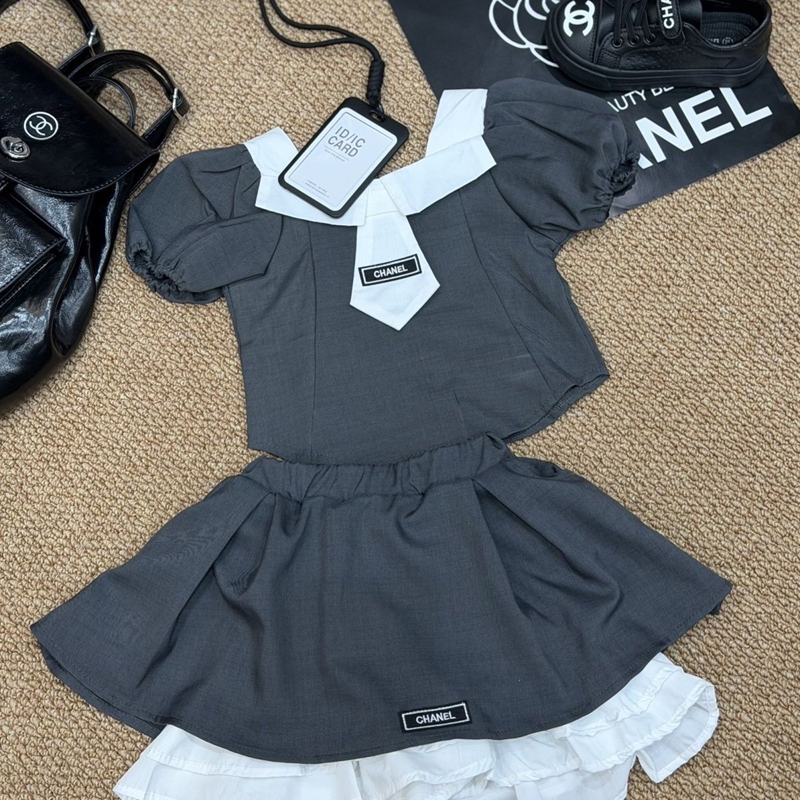 Chanelガールズ半袖トップス