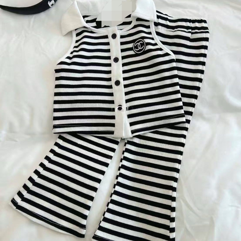 Chanelキッズノースリーブ Tシャツ