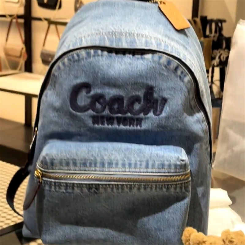 ハイブランドCoach バックパック