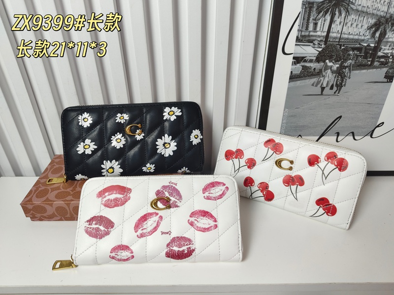 Coachロングウォレットブランド