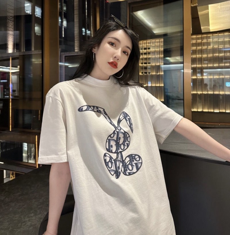 Dior ディオールハイブランドtシャツ偽物レディースメンズ夏ブランドかわいい上着