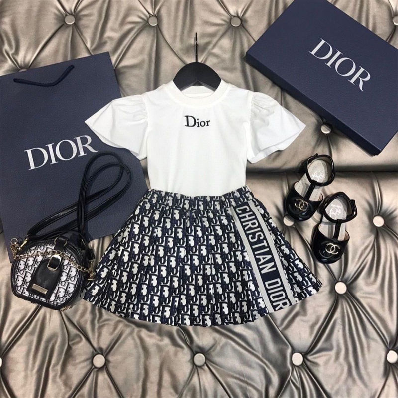 ディオール子供夏服セットアップ