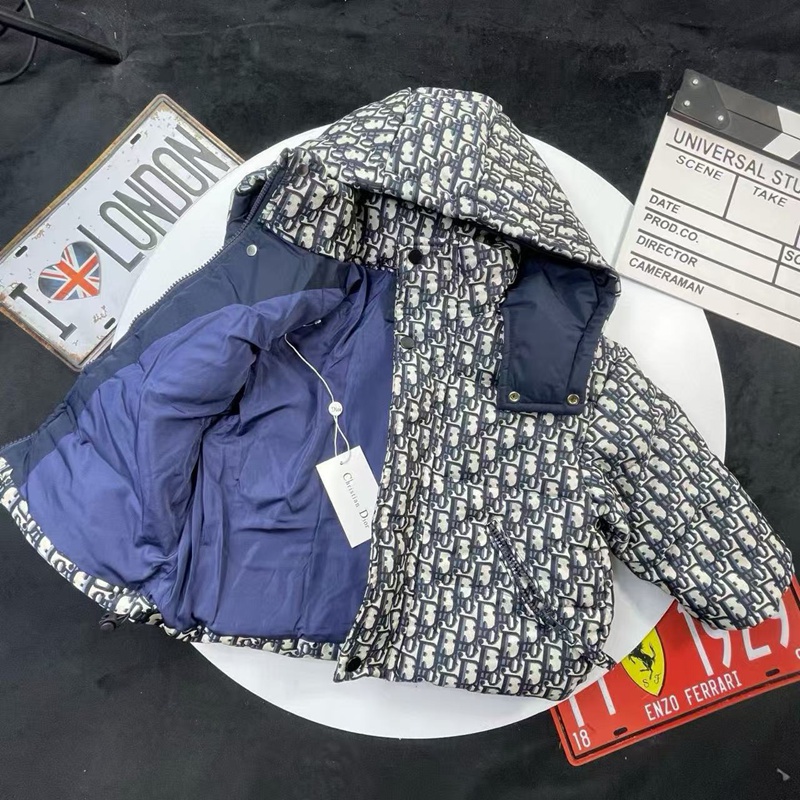 ディオール子供中綿ジャケット 暖かい