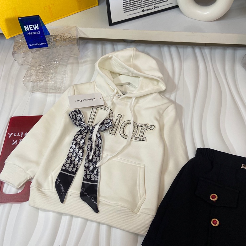 ディオールキッズ裏起毛スカート