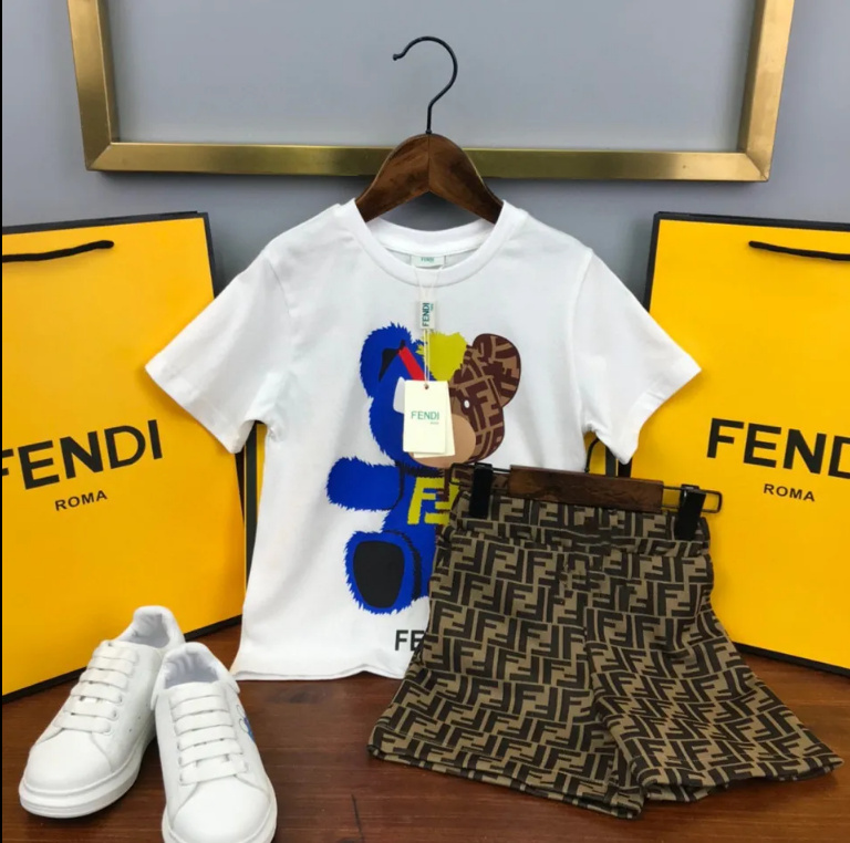 FENDIハイブランドtシャツ ズボン スーツ 夏 キッズ フェンディ ...