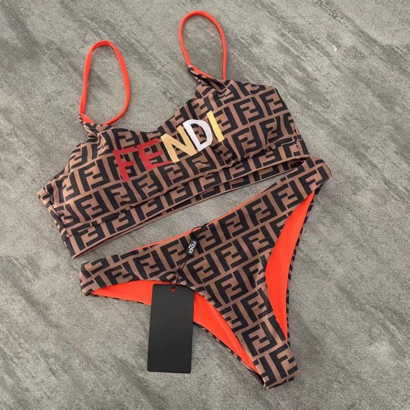 Fendi フェンディ 水着 レディース ファッション潮流 セクシー 三角ビキニ