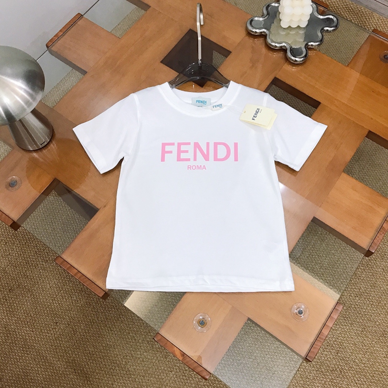 ブランドFendi半袖Tシャツカットソー