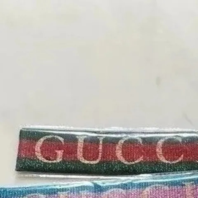 ディオールヘアバンド