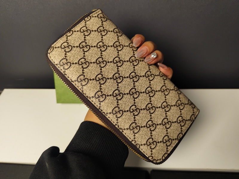 ハイブランドGucci 長財布