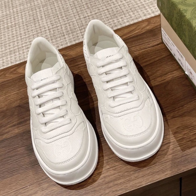 ブランドGucciレディーススニーカ