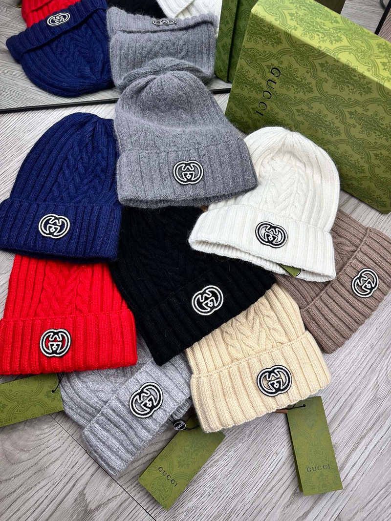 Gucciニット帽子 レディース