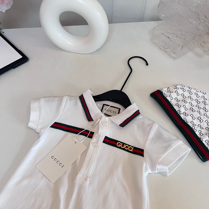 グッチ赤ちゃん服カバーオール